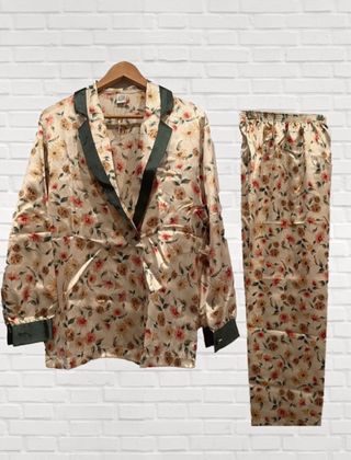 Pijama estampado marca LOHE