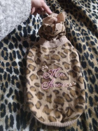 Maglioncino per cani di 4,5/6 kg 60% lana
