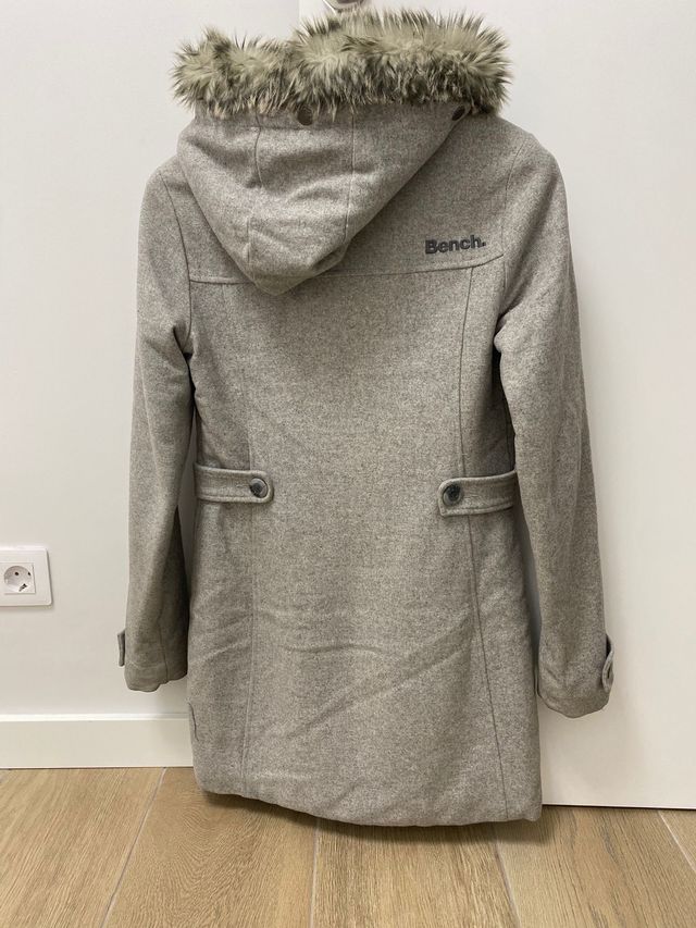 Abrigo gris Bench