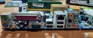 Placa base ATX Gigabyte GA-965P-S3 + RAM