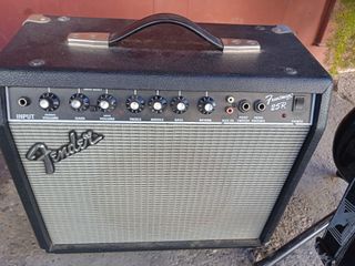 SE VENDE PACK BAJO Y AMPLIFICADOR