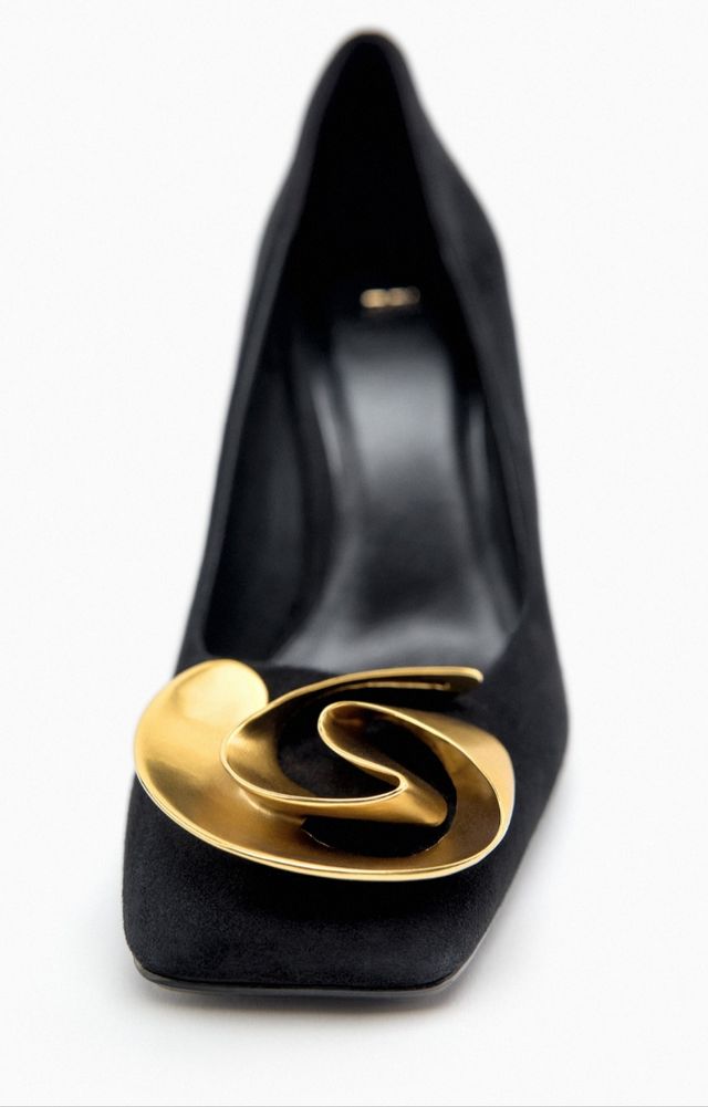 Zapato ante Flor metálica 37