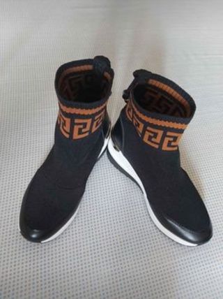 Sapatilhas bota, tipo meia