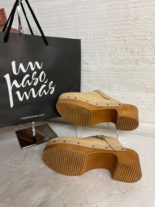 ZUECOS UN PASO MAS talla 38