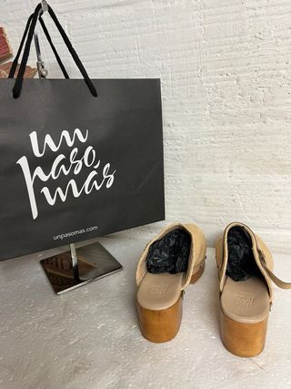 ZUECOS UN PASO MAS talla 38