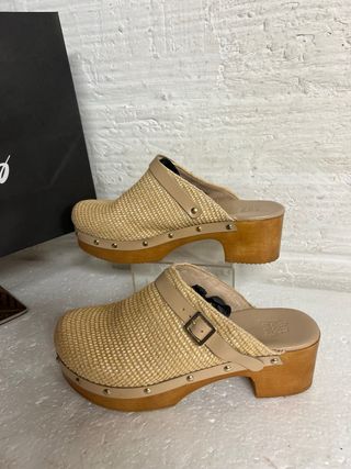 ZUECOS UN PASO MAS talla 38