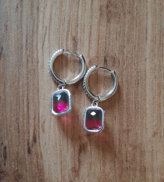 Orecchini con pietre