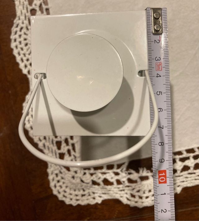 Due Lanterne in metallo e vetro