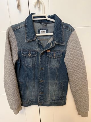 Cazadora casual. Talla S- 36