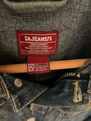Cazadora y vaqueros 1112 años