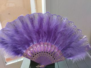 Diadema y abanico super elegante