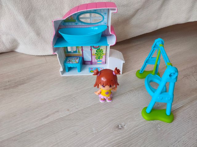 PIN Y PON MINI CASITA CON COLUMPIO