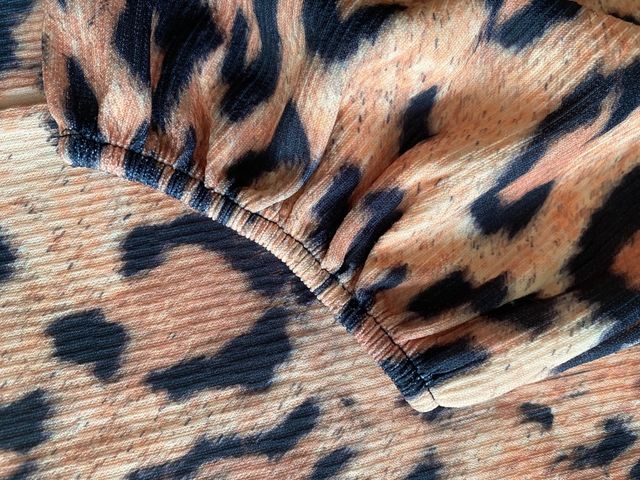 Camiseta-sudadera animal print Zara
