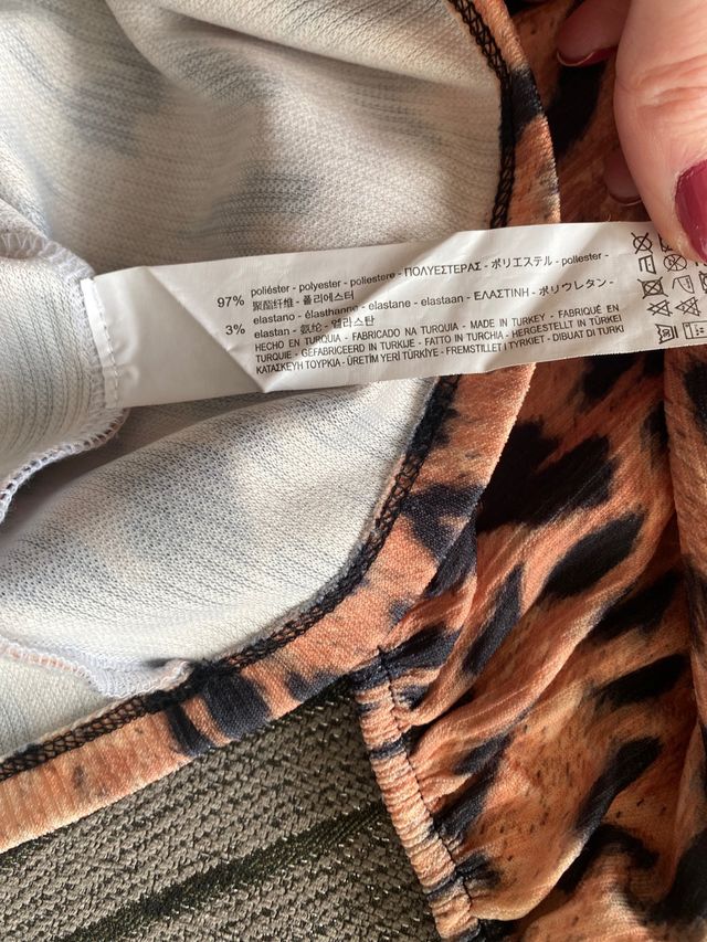 Camiseta-sudadera animal print Zara