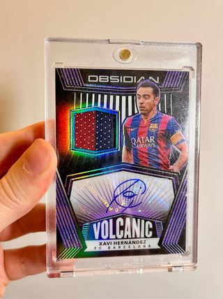 XAVI HERNANDEZ /15 TOPPS AUTO PANINI FIRMA PATCH