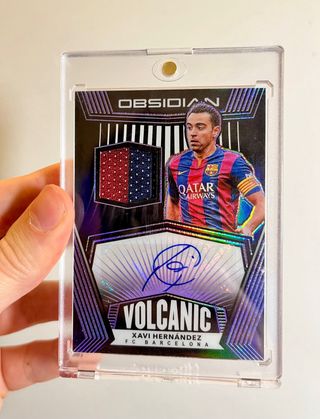 XAVI HERNANDEZ /15 TOPPS AUTO PANINI FIRMA PATCH