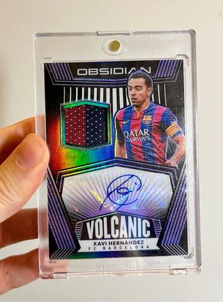 XAVI HERNANDEZ /15 TOPPS AUTO PANINI FIRMA PATCH