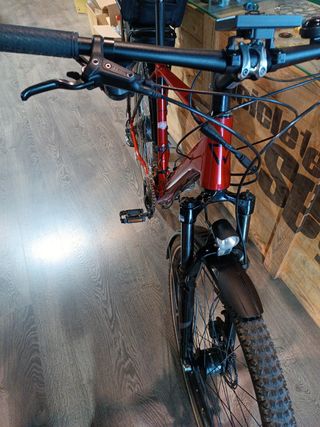 Bicicleta electrica Conway MC 4.9