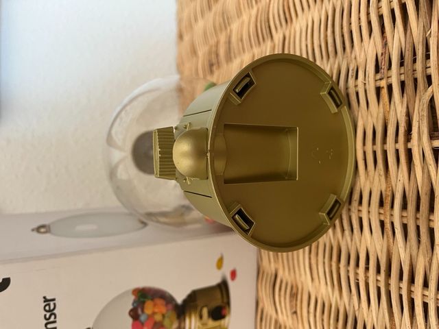 Dispensador de Gominolas Manual - ideal regalo