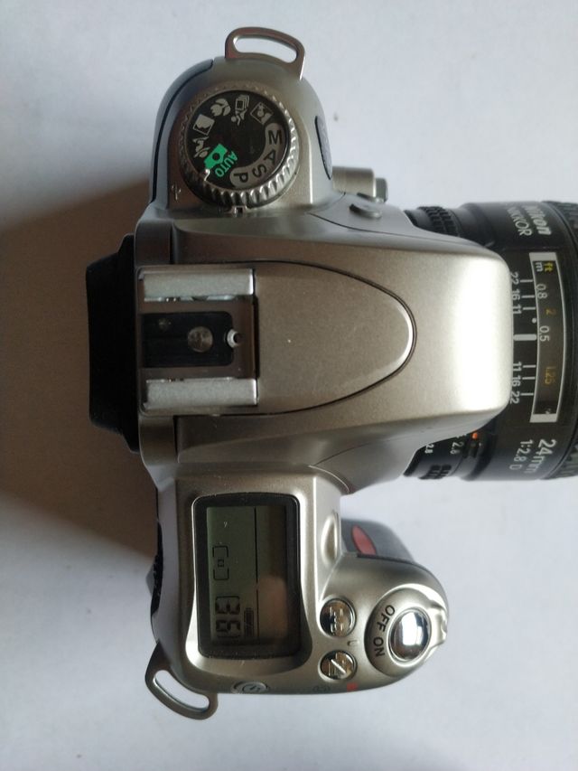 Lote 2 cuerpos Nikon