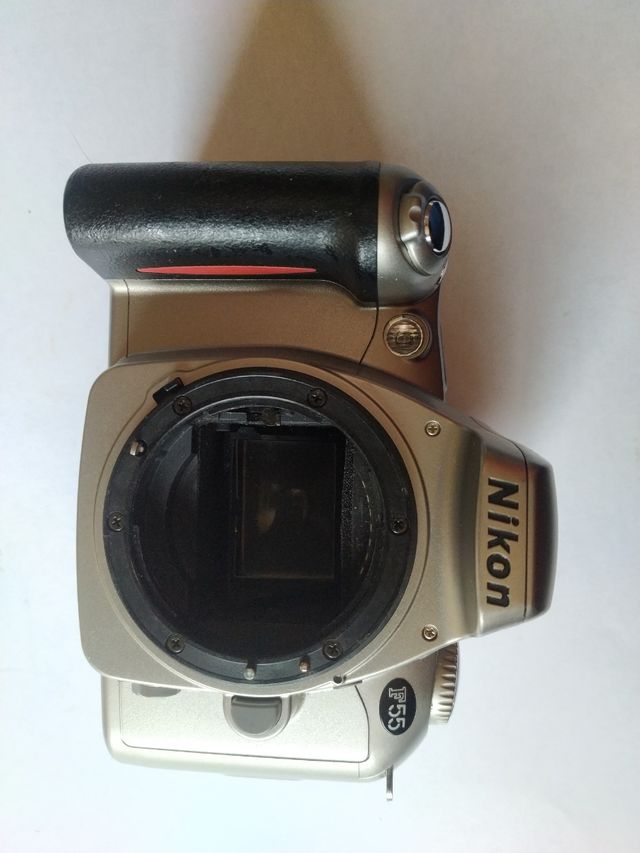 Lote 2 cuerpos Nikon
