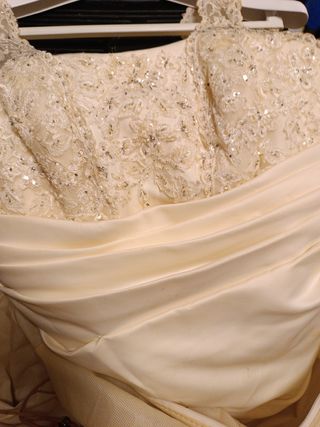 Vestido de Novia cola