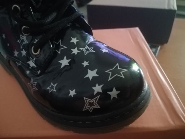 Botas de niña
