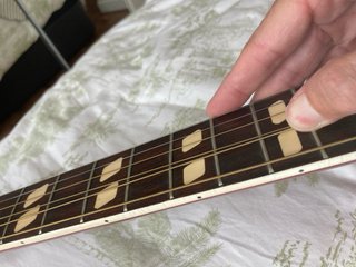 Guitarra acústica vintage