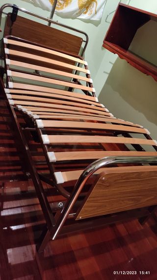 Cama articulada eléctrica