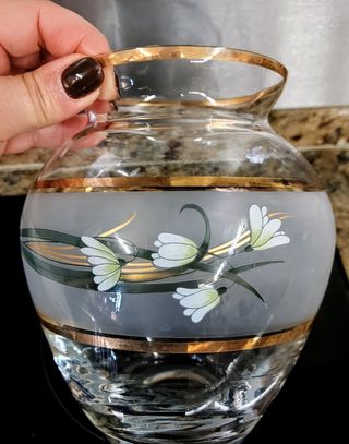 Elegante e discreta jarra vintage