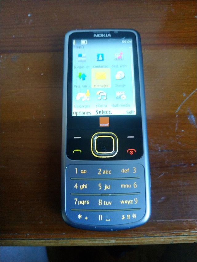 NOKIA 6700 C1