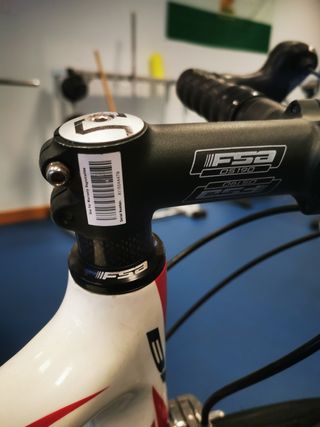 BICICLETA DE CARRETERA BH SPEEDROM