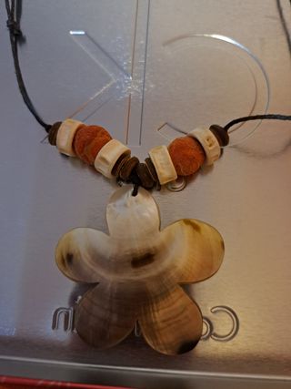 Collares