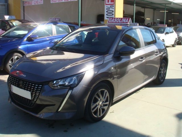 Peugeot 208 2021