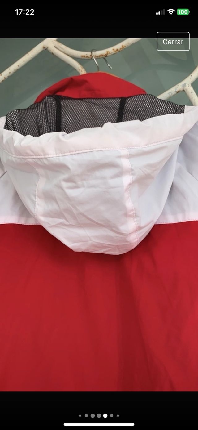 chaqueta cortavientos Hollister talla XS