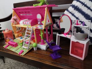 CASA PEGABLE Y SET PELUQUERIA