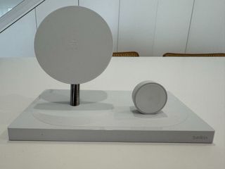 Belkin Charging Dock for iphone e apple watch