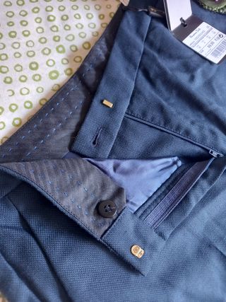 Pantalon lana c/etiqueta T S Massimo Dutti.