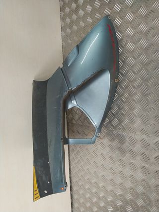 -Aprilia area 51 ciclomotor 50cc.Carenado izquierd