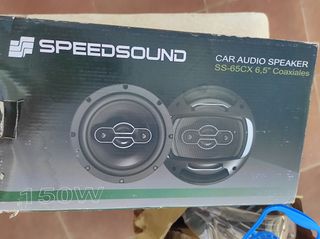 Altavoces vehículo nuevo sin usar, con su caja