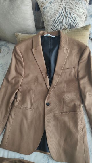 Traje de hombre 