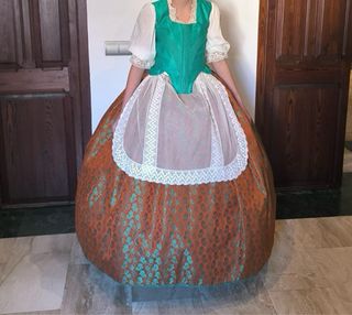 ESPECTACULAR Traje Fallera Huertana