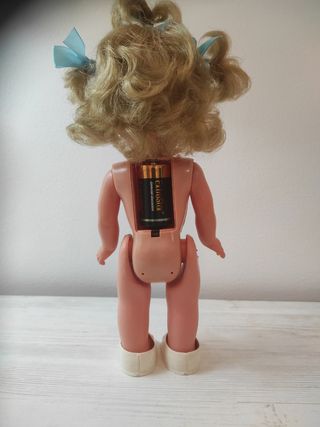 Muñeca antigua Famosa