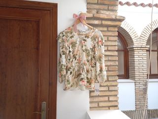 Blusa flores volantes🧡 Ruffle flower blouse🧡