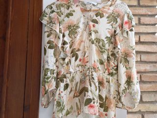 Blusa flores volantes🧡 Ruffle flower blouse🧡