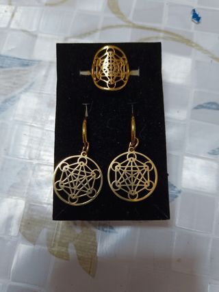 Pendientes y anillo metratron