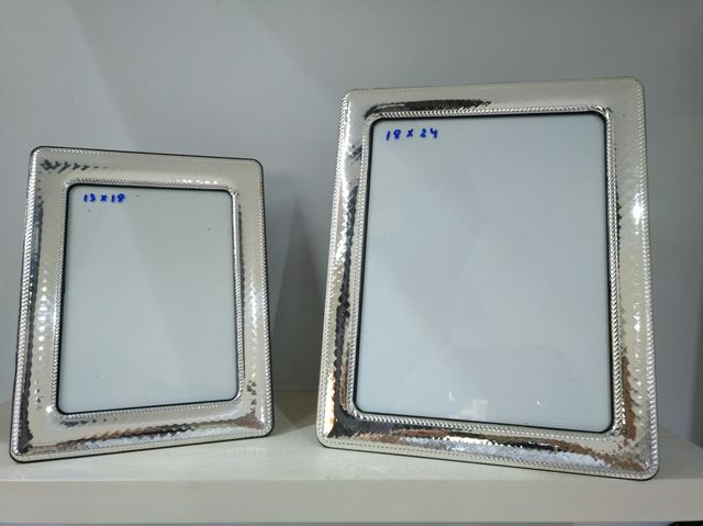 Dos marcos de plata