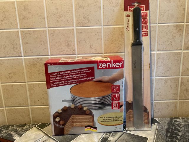 affetta torte e coltello