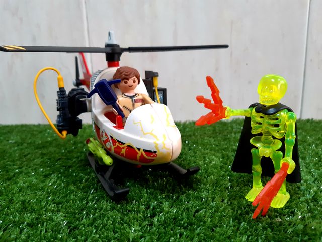 Playmobil Cazafantasmas Spengler con coche