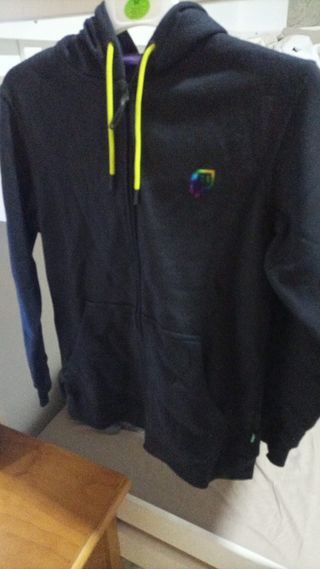 Sudadera con capucha Twitch Ultra Volts con cremal